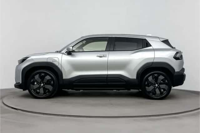 Toyota Urban_Cruiser (2026) thumbnail 2