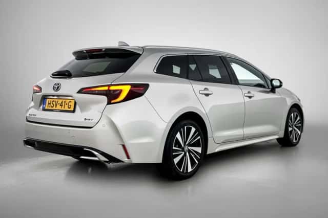 Toyota Corolla_Touring_Sports (2025) thumbnail 2