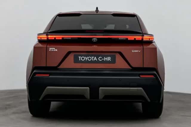 Toyota C-HR+ (2026) thumbnail 6
