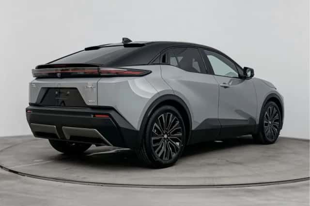 Toyota C-HR+ (2026) thumbnail 6