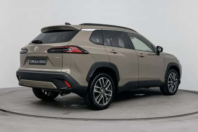 Toyota Corolla Cross (2026) thumbnail 3