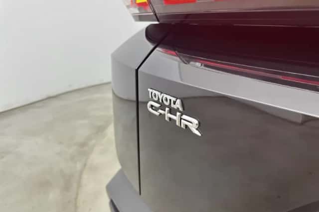 Toyota C-HR+ (2026) thumbnail 6