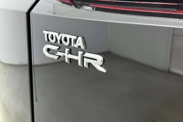 Toyota C-HR+ (2026) thumbnail 5