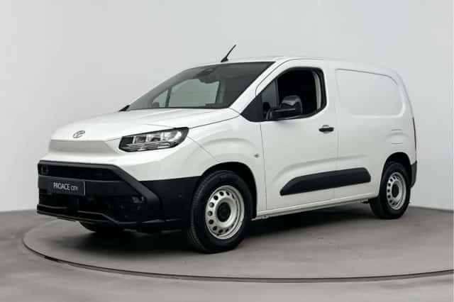 Toyota Proace (2026) thumbnail 1