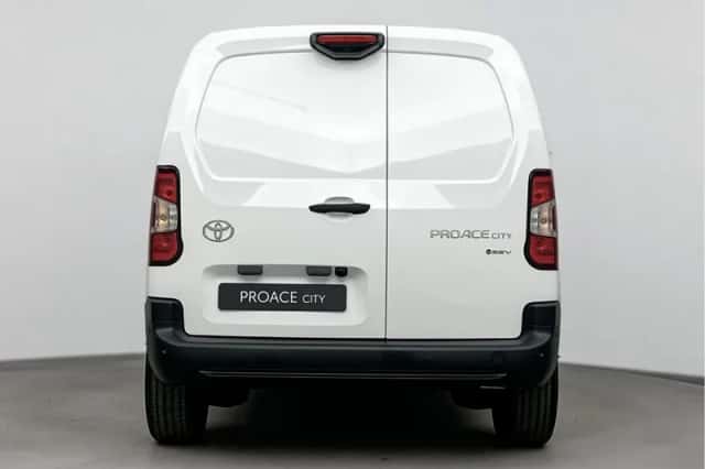 Toyota Proace (2026) thumbnail 6