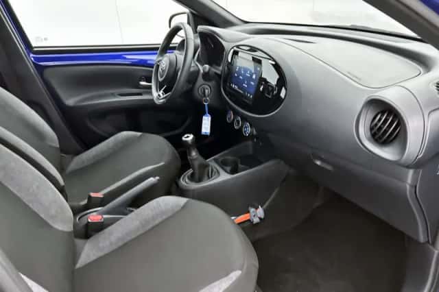 Toyota Aygo (2025) thumbnail 6
