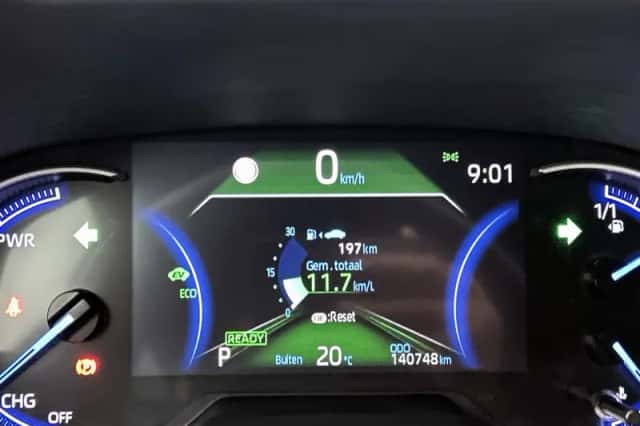 Toyota RAV4 (2019) thumbnail 6