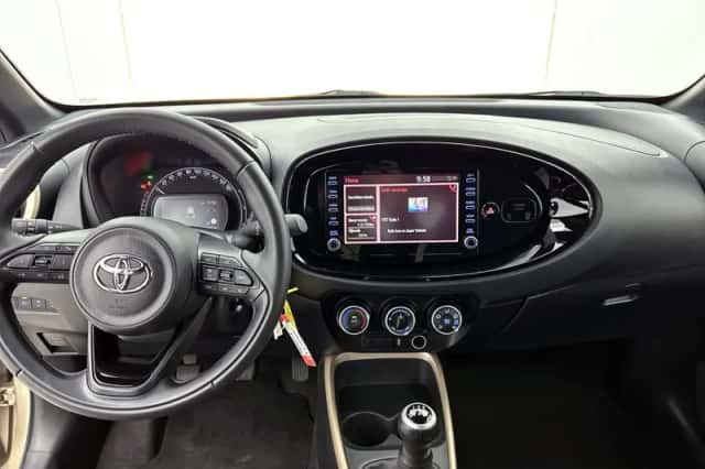 Toyota Aygo (2023) thumbnail 4
