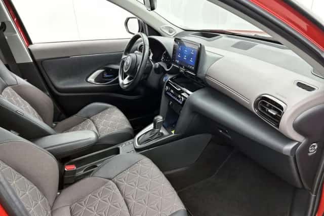 Toyota Yaris Cross (2022) thumbnail 6