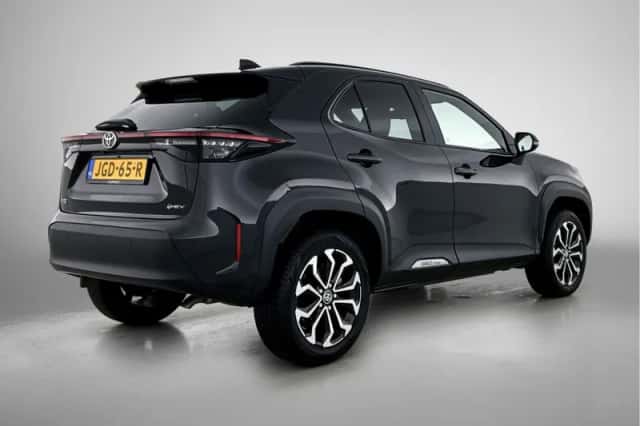 Toyota Yaris Cross (2025) thumbnail 2