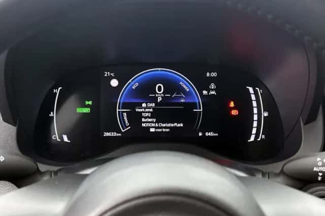 Toyota Yaris Cross (2025) thumbnail 5