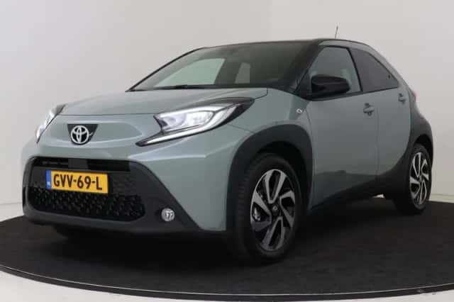 Toyota Aygo (2024) thumbnail 1