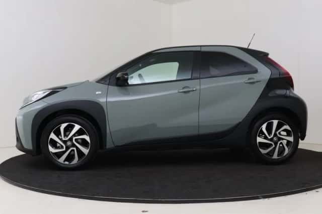 Toyota Aygo (2024) thumbnail 3
