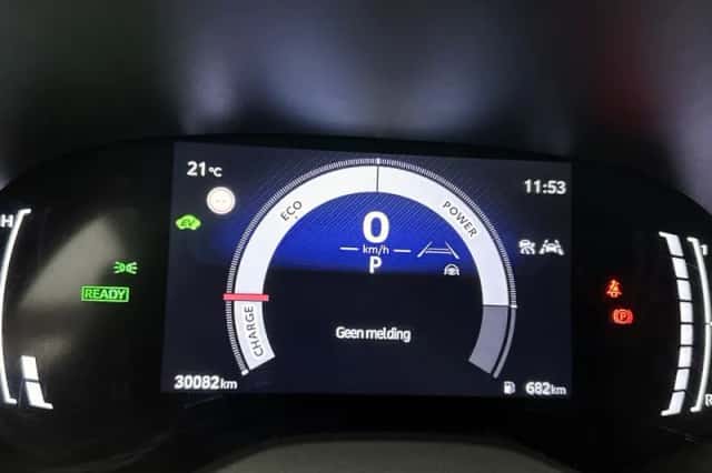 Toyota Yaris (2025) thumbnail 5
