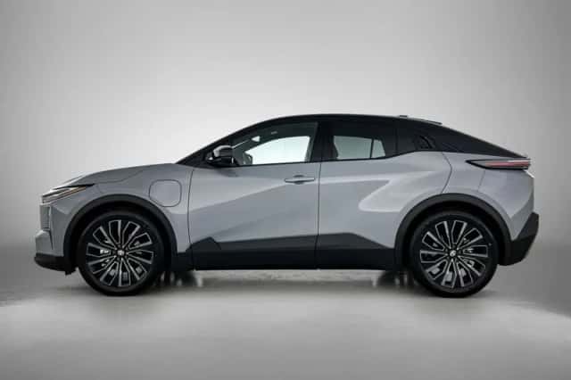 Toyota C-HR+ (2026) thumbnail 4