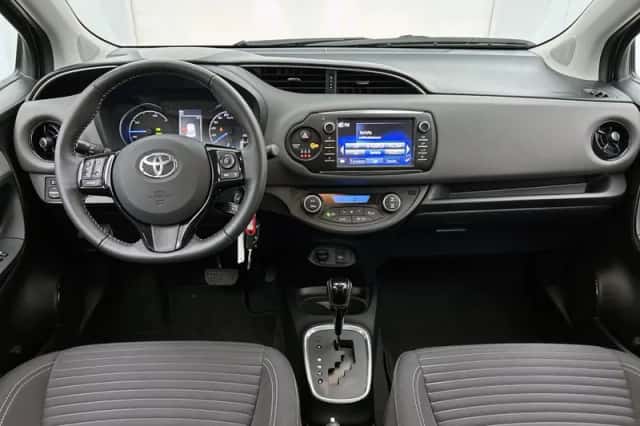 Toyota Yaris (2018) thumbnail 4