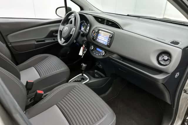 Toyota Yaris (2018) thumbnail 6