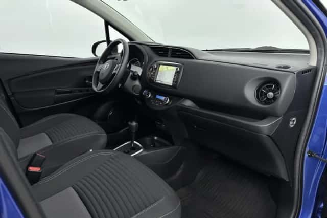 Toyota Yaris (2019) thumbnail 6