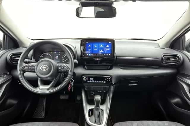 Toyota Yaris (2024) thumbnail 4