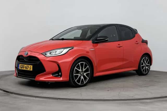 Toyota Yaris (2020) thumbnail 1