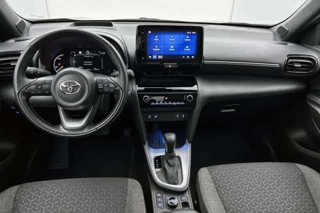 Toyota Yaris Cross (2023) thumbnail 5