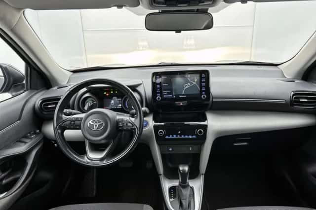 Toyota Yaris Cross (2022) thumbnail 4