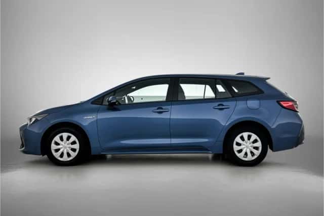 Toyota Corolla_Touring_Sports (2021) thumbnail 3