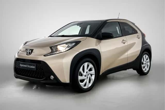 Toyota Aygo (2022) thumbnail 1