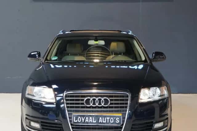 Audi A6 (2010) thumbnail 3