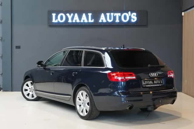 Audi A6 (2010) thumbnail 6