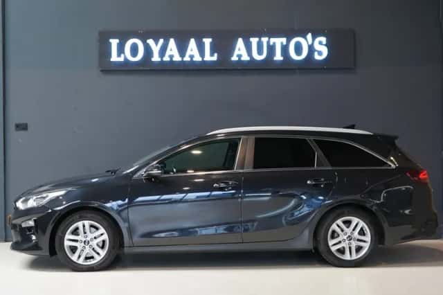 Kia Ceed Sportswagon (2019) thumbnail 5