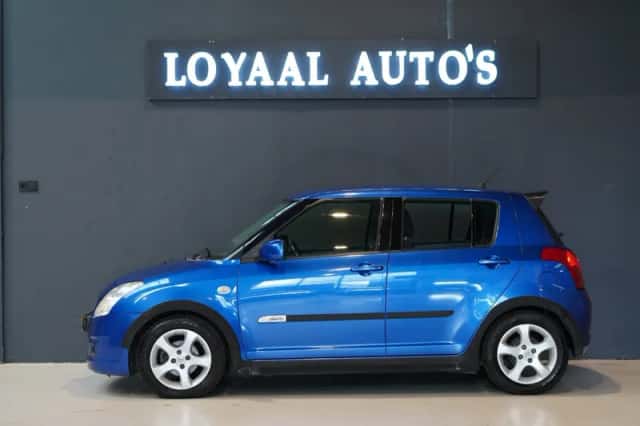 Suzuki Swift (2006) thumbnail 5