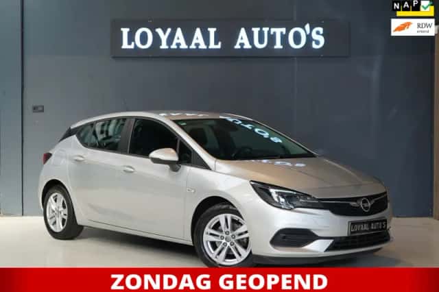 Opel Astra (2021) thumbnail 1