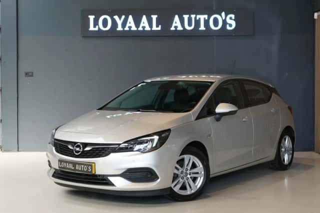 Opel Astra (2021) thumbnail 4