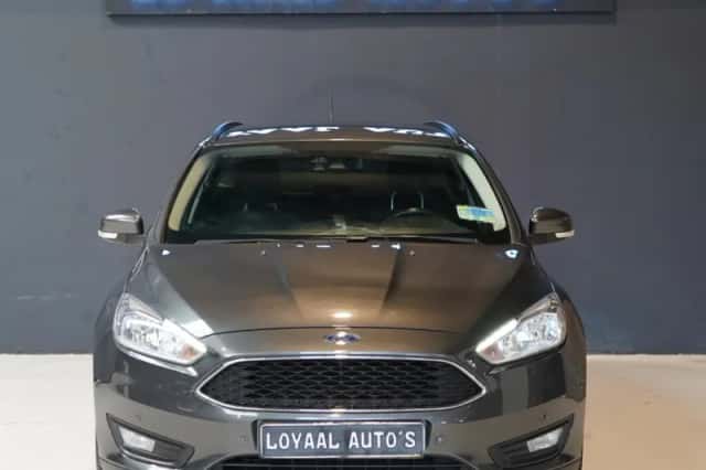 Ford Focus (2017) thumbnail 2