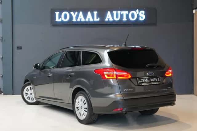 Ford Focus (2017) thumbnail 5