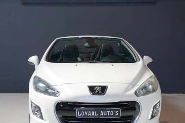 Peugeot 308 (2012) thumbnail 5