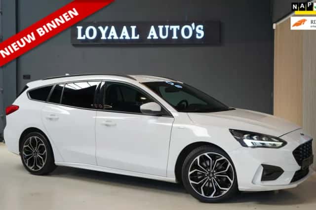 Ford Focus (2020) thumbnail 1