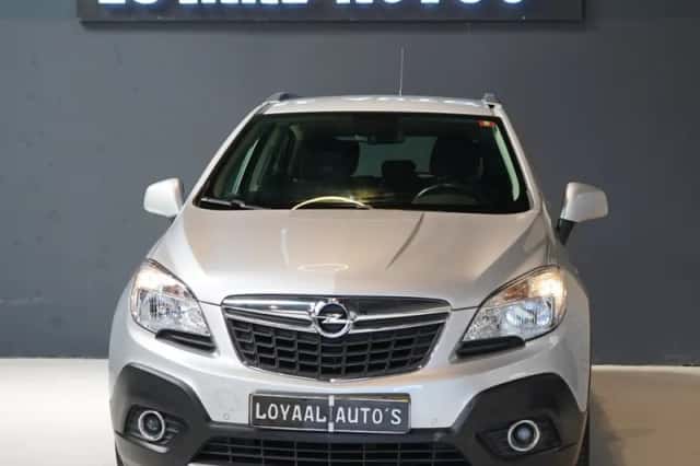 Opel Mokka (2013) thumbnail 3
