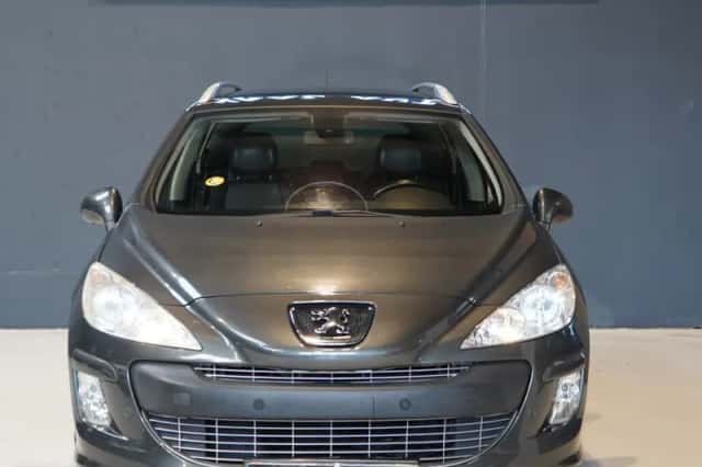 Peugeot 308 (2009) thumbnail 2