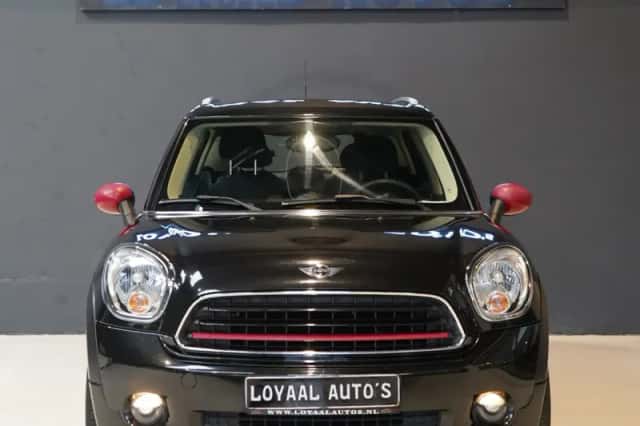 MINI Countryman (2013) thumbnail 3