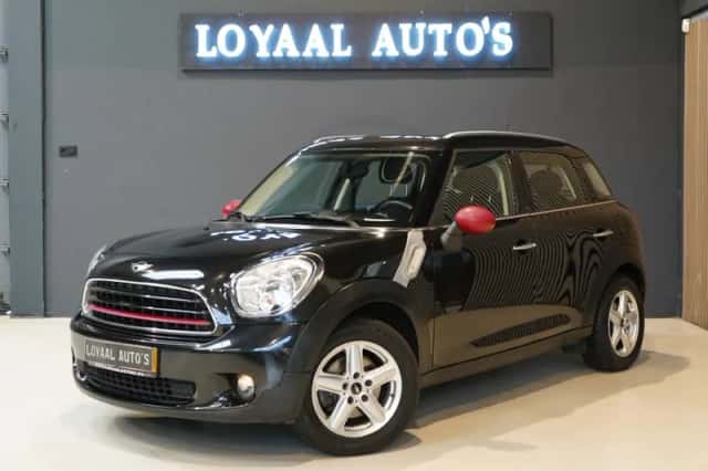 MINI Countryman (2013) thumbnail 4