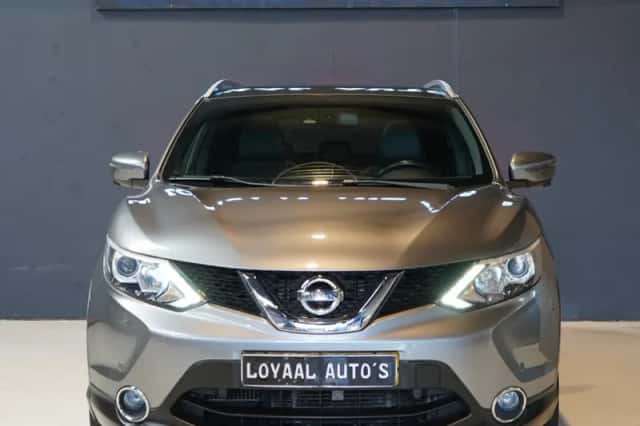 Nissan Qashqai (2016) thumbnail 2