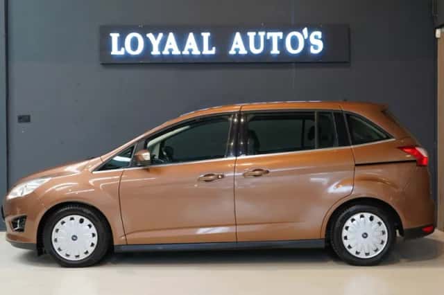 Ford Grand C-Max (2013) thumbnail 5