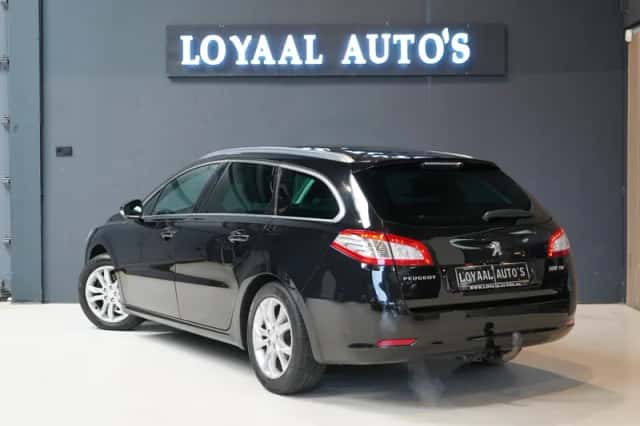 Peugeot 508 (2012) thumbnail 6