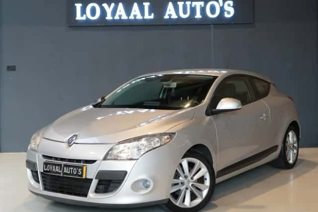 Renault Mégane (2009) thumbnail 4