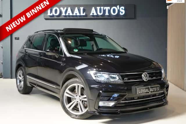 Volkswagen Tiguan (2016) thumbnail 1