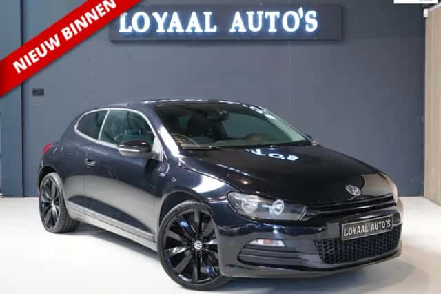 Volkswagen Scirocco (2010) thumbnail 1