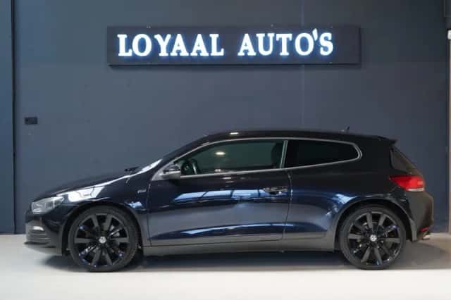 Volkswagen Scirocco (2010) thumbnail 5