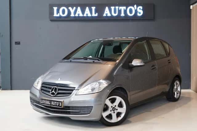 Mercedes-Benz A-Klasse (2011) thumbnail 4